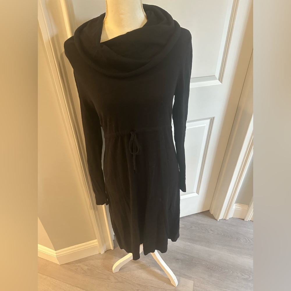 Old Navy Maternity Drawstring Sweater Dress Size M